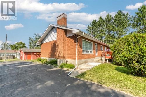 95 Dufferin St, Cartier, ON, P0M | Card Image