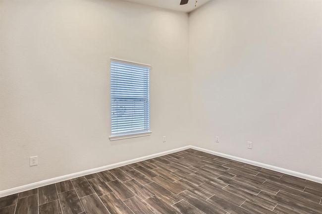 Game Room | Image 15