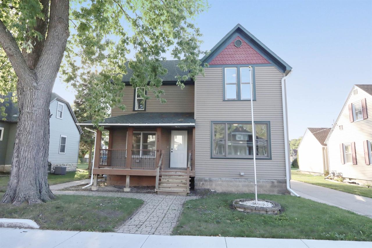 Warner St, Fond Du Lac, WI 54935