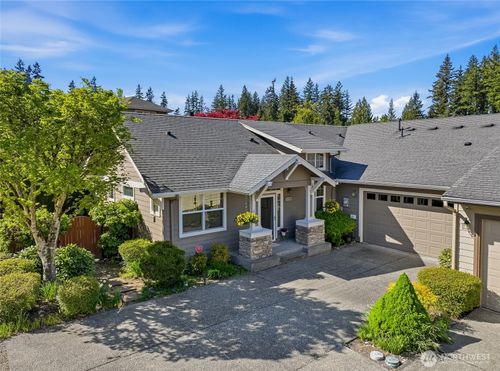 13245 230th Pl Ne, Redmond, WA, 98053-5666 | Card Image