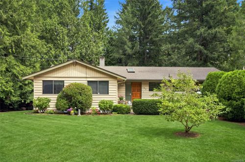 103 Green Lake Cres, Lantzville, BC, V0R2H0 | Card Image