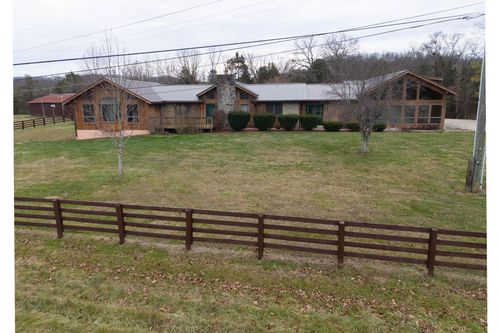 8594 Morehead Rd, Flemingsburg, KY, 41041-8742 | Card Image