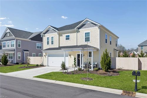 413 Middleton Way, Chesapeake, VA, 23322-4453 | Card Image