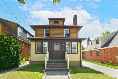 51 Bellmore Street, Hempstead, NY, 11001 | Card Image