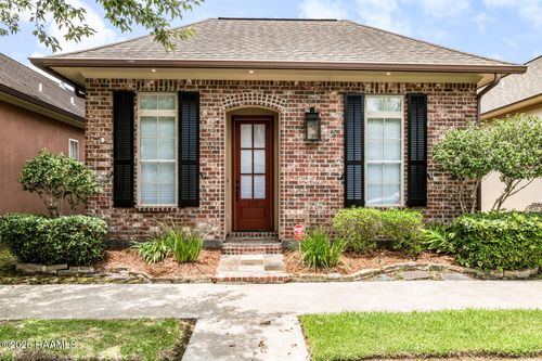 313 Waterview Rd, Youngsville, LA, 70592-5746 | Card Image