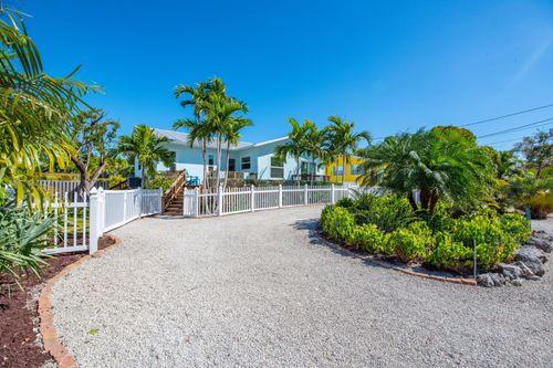 29115 Rose Dr, Big Pine Key, FL, 33043-6004 | Card Image