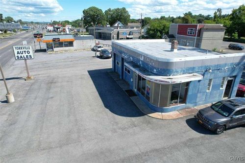 821-827 Oriskany Blvd, Yorkville, NY, 13495-1341 | Card Image