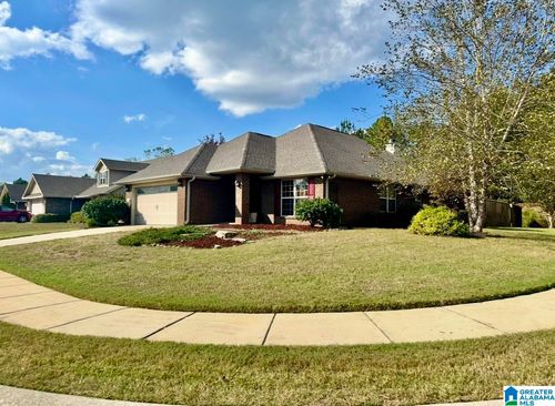 400 River Crest Dr N, HELENA, AL, 35080-8029 | Card Image
