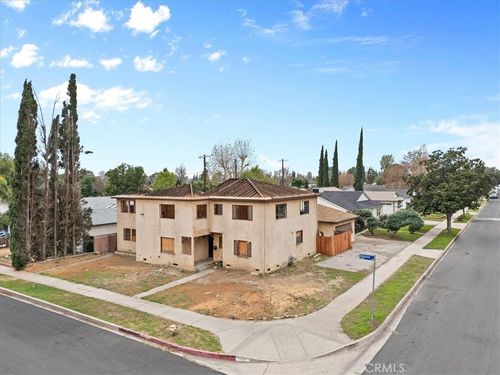 11255 Dempsey Ave, Granada Hills, CA, 91344-3906 | Card Image