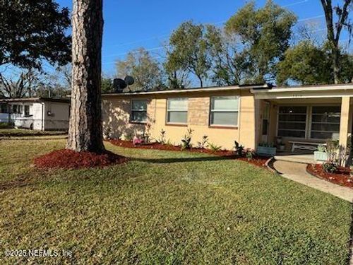 5214 Batley Rd, JACKSONVILLE, FL, 32210-7106 | Card Image