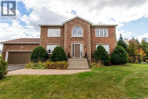106 Royal Oaks Blvd, Moncton, NB, E1H3P2 | Card Image