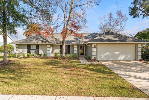 1062 Weaver Dr, OVIEDO, FL, 32765-7030 | Card Image