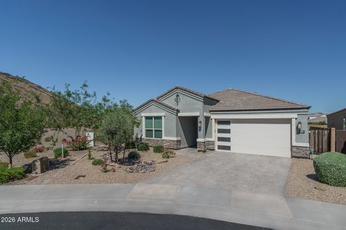 2004 E Park View Ln, Phoenix, AZ, 85024-5300 | Card Image