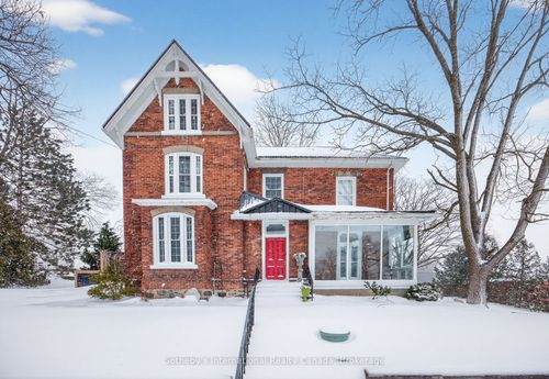 26 Robert St E, Penetanguishene, ON, L9M1K7 | Card Image