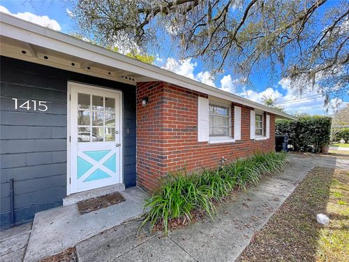 1415 E Idlewild Ave, TAMPA, FL, 33604-6837 | Card Image