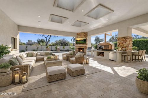 11105 E Ironwood Dr, Scottsdale, AZ, 85259-4871 | Card Image