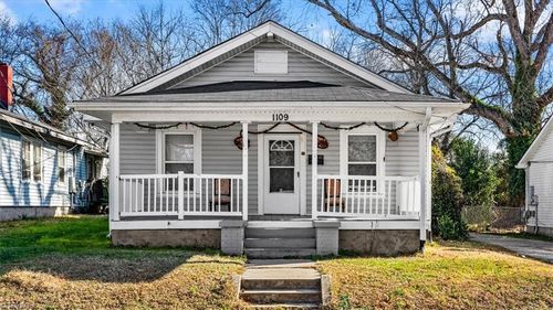 1109 Caldwell St, Greensboro, NC, 27406-1555 | Card Image