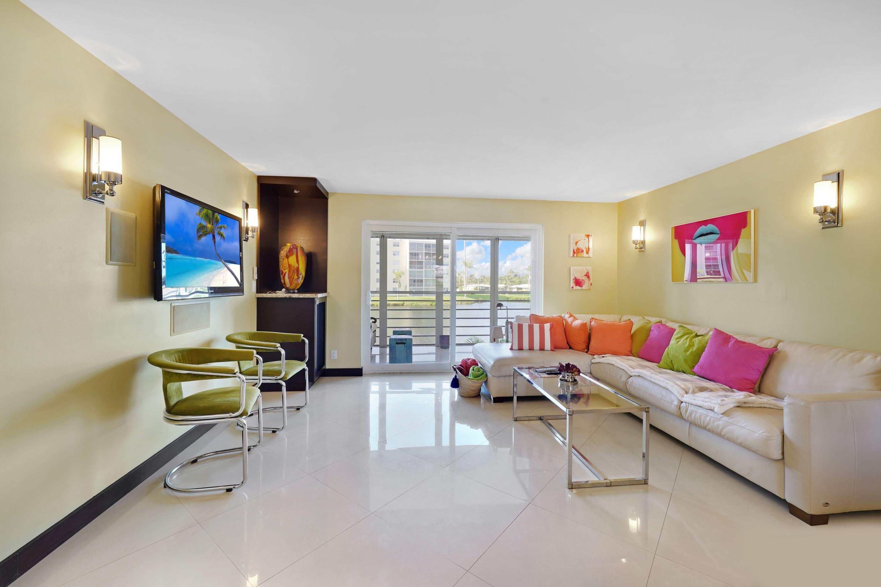 Residential in Dania Beach 3