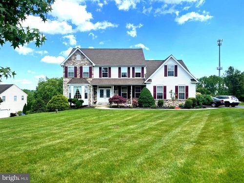 217 Clover Lane, PERKIOMENVILLE, PA, 18074 | Card Image