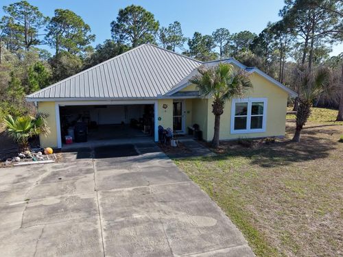 652 Longwood Ct, Eastpoint, FL, 32328-3592 | Card Image