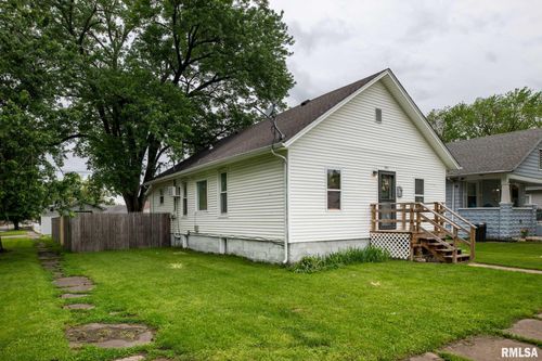 301 N 11th St, Herrin, IL, 62948-3205 | Card Image
