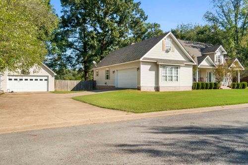 2012 Caleb Dr, Searcy, AR, 72143-3060 | Card Image