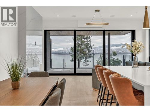 201-602 Lakeshore Dr W, Penticton, BC, V2A1B9 | Card Image