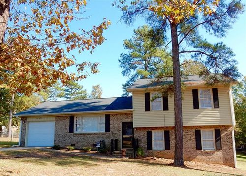 1113 Oakstone Dr, Fayetteville, NC, 28314-5916 | Card Image
