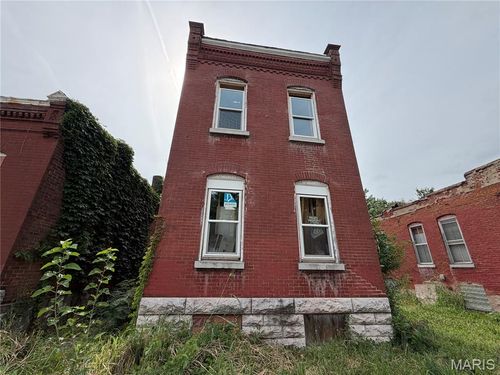 4031 California Ave, Saint Louis, MO, 63118-4505 | Card Image