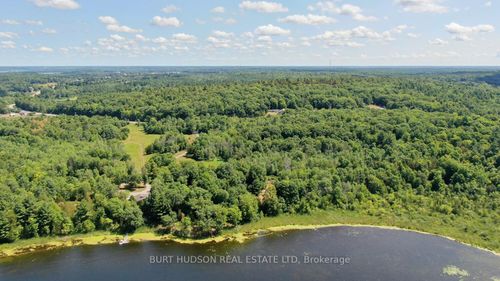 001 Lyndhurst Road, Leeds and the Thousand Islands, ON, K0E1L0 | Card Image