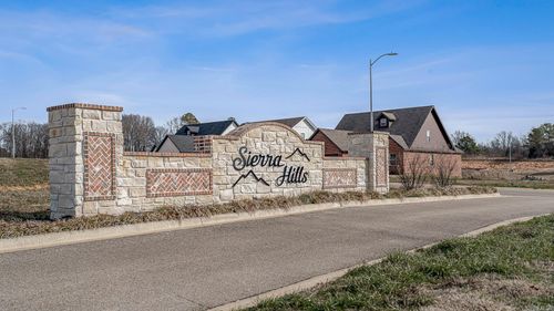multiple-lots-ph-1-sierra-22 LOTS Sierra Hills Subdvision, Paragould, AR, 72450 | Card Image