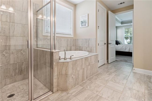 380 Falcon Way, House other with 4 bedrooms, 4 bathrooms and null parking in Hoschton GA | Image 21