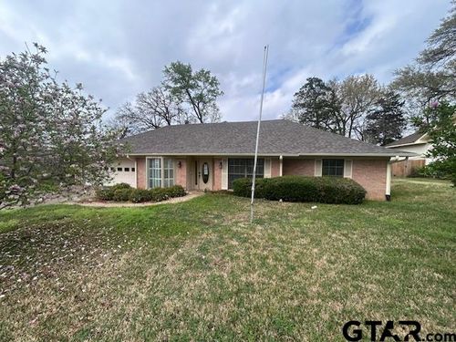 1608 Yosemite Dr, Tyler, TX, 75703 | Card Image
