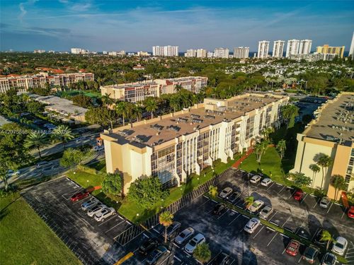 407-2000 Atlantic Shores Blvd, Hallandale Beach, FL, 33009-3706 | Card Image