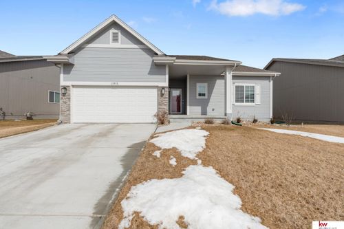 11010 Sheffield Street, Omaha, NE, 68142 | Card Image