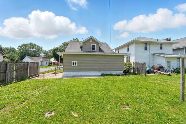 1025 S Gallatin St, House other with 5 bedrooms, 2 bathrooms and null parking in Marion IN | Image 29