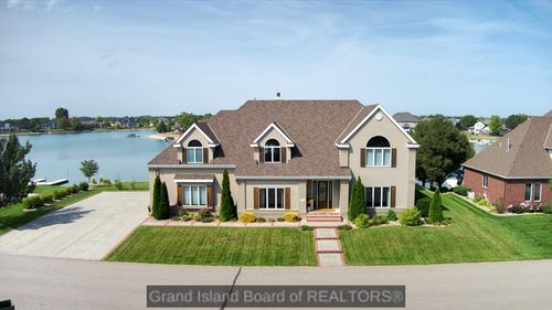 308 Ponderosa Dr, Grand Island, NE, 68803-9648 | Card Image