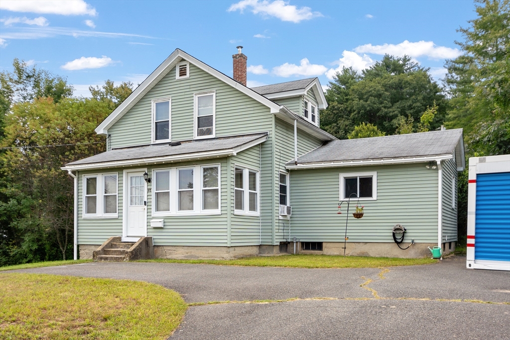 Wood St, Athol, MA 01331