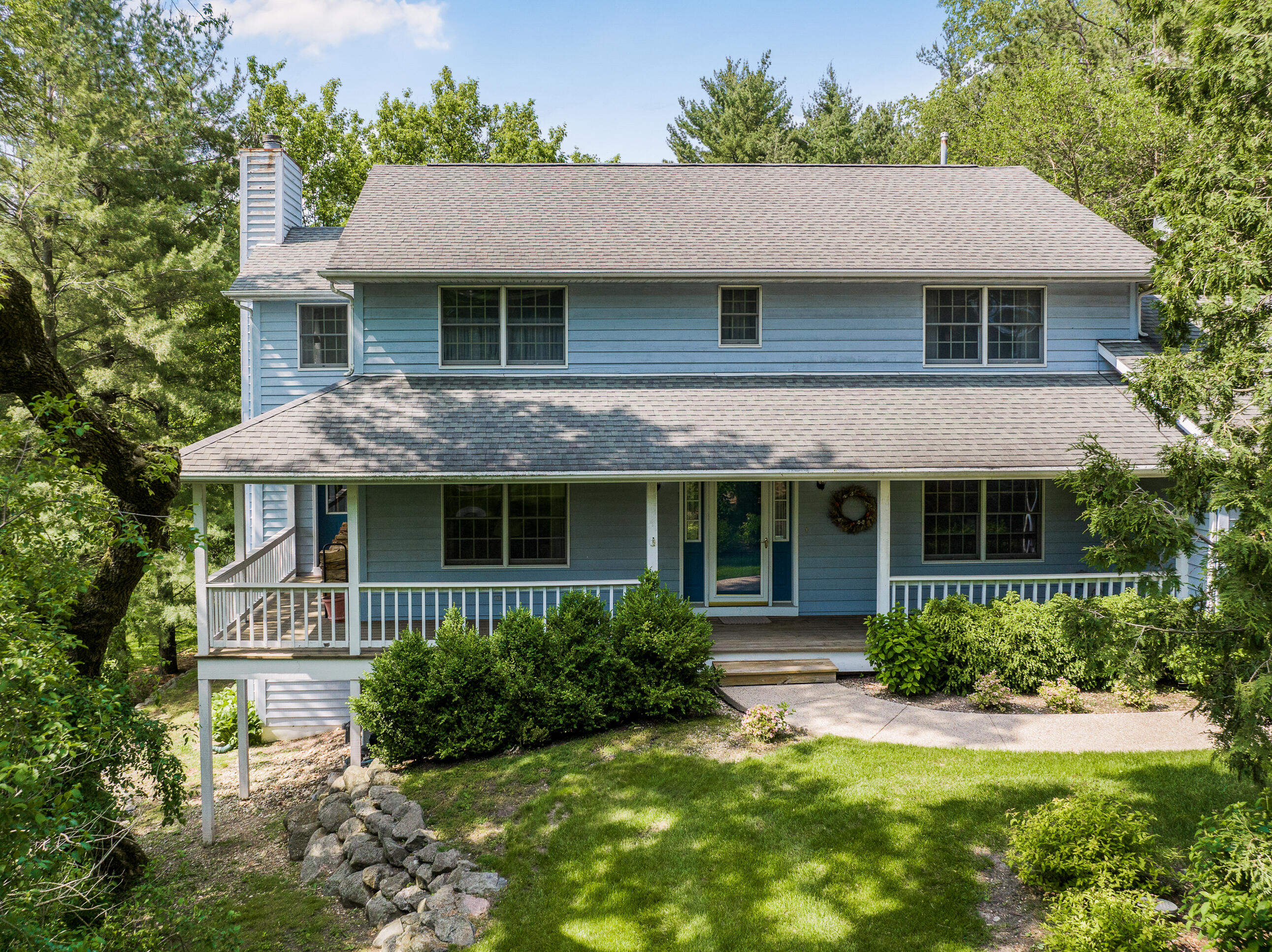 Lakeside Rd, Lake Geneva, WI 53147