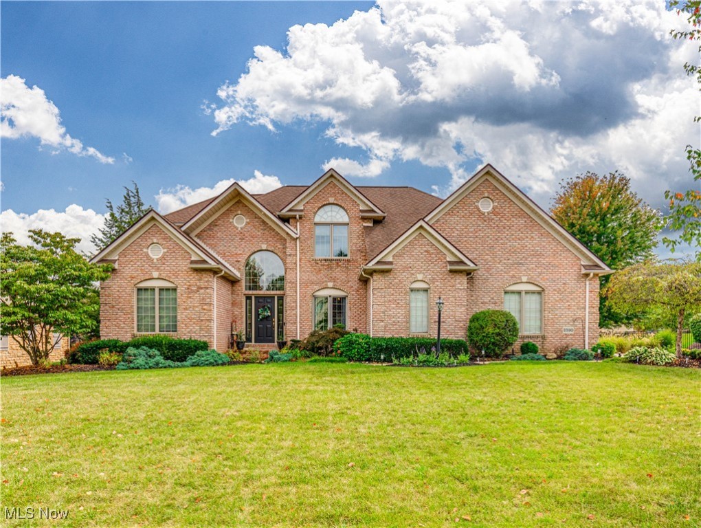 Macnaughten St, North Canton, OH 44720