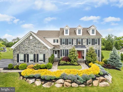 303 Greenbank Ln, NEWTOWN SQUARE, PA, 19073-4448 | Card Image