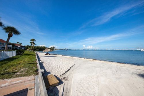 apt-j-3680 42nd Way S, ST PETERSBURG, FL, 33711-4087 | Card Image