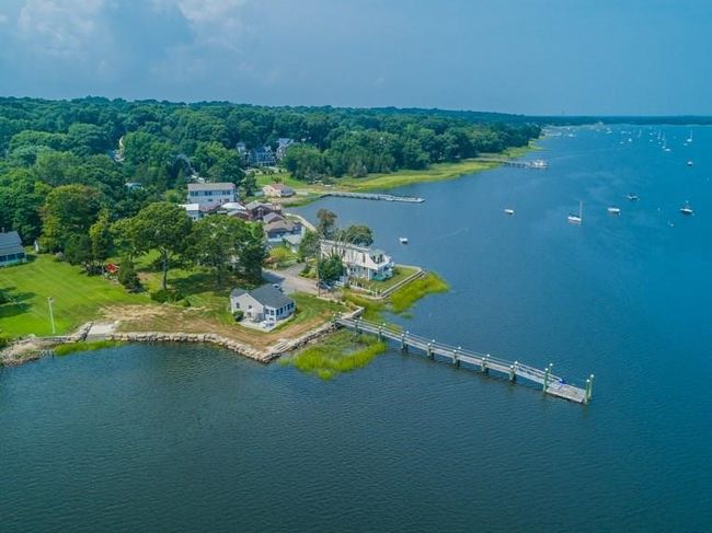 99 Smith St, House other with 2 bedrooms, 2 bathrooms and 2 parking in Bristol RI | Image 6