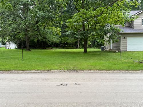 6 Mile Rd, Whitmore Lake, MI, 48189 | Card Image