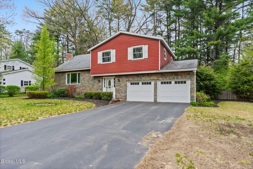 24 Vichy Dr, Saratoga Springs, NY, 12866-9030 | Card Image