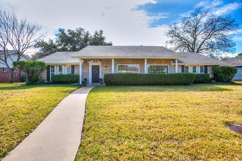 3005 Briargrove Ln, San Angelo, TX, 76904-7411 | Card Image