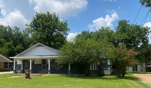 106 Nw 2nd Street, Bogata, TX, 75417 | Card Image