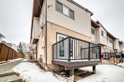 13-4531 7 Ave Se, Calgary, AB, T2A5E4 | Card Image