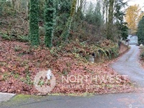 435 Mount Baker Drive, Issaquah, WA, 98027 | Card Image