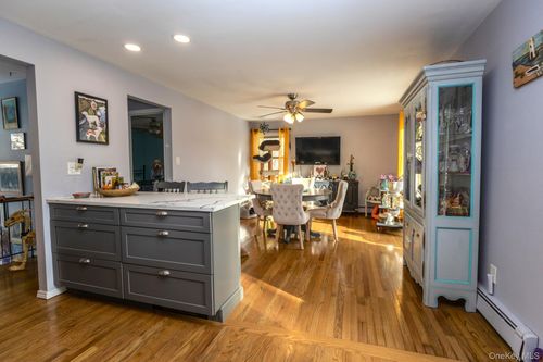 70 Kent Shore Dr, Carmel, NY, 10512-3050 | Card Image